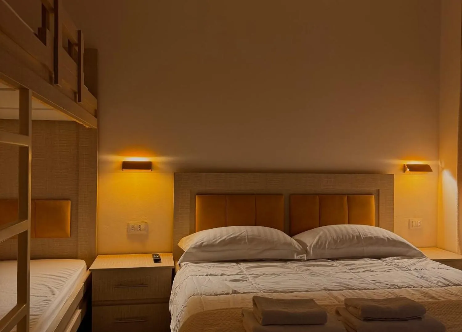 Apartment Vila Majola Sarande Albania