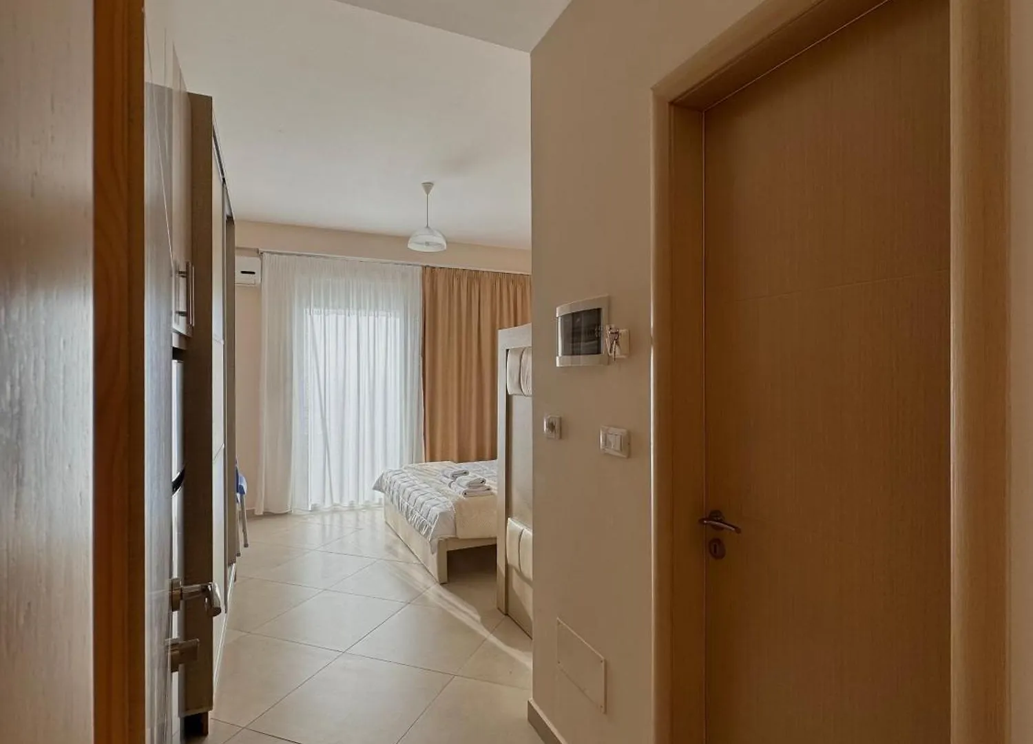 Villa Majola Sarandë 0*,