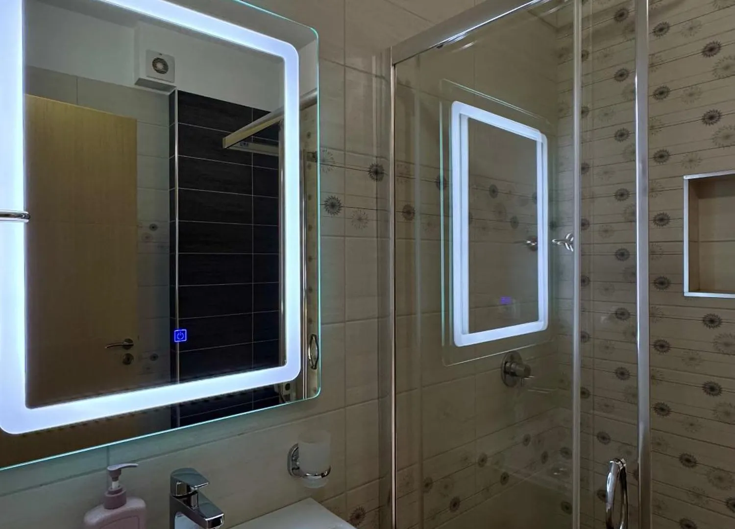 Vila Majola Sarande Apartment