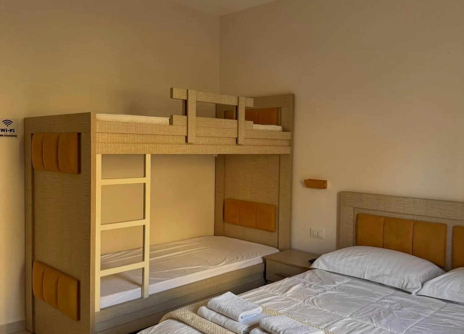 Vila Majola Sarande