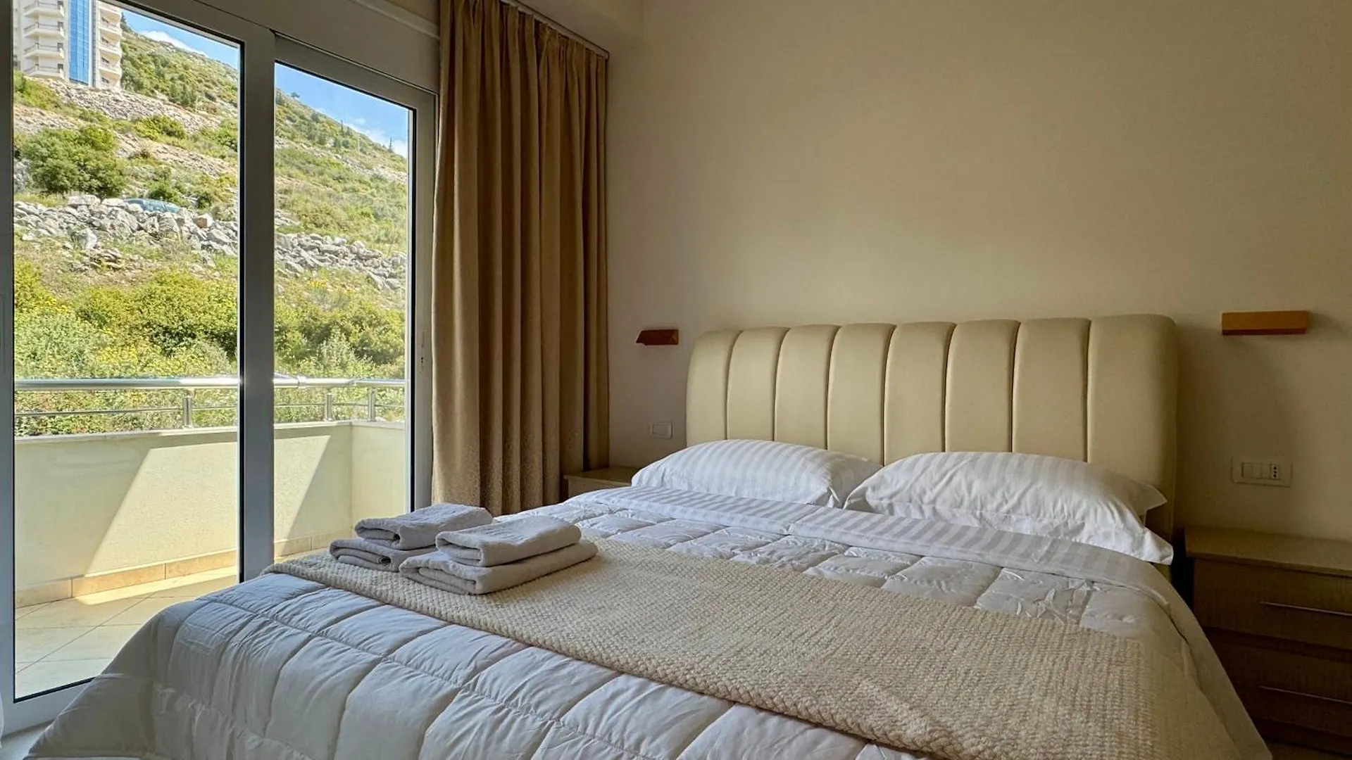 Vila Majola Sarande Albania