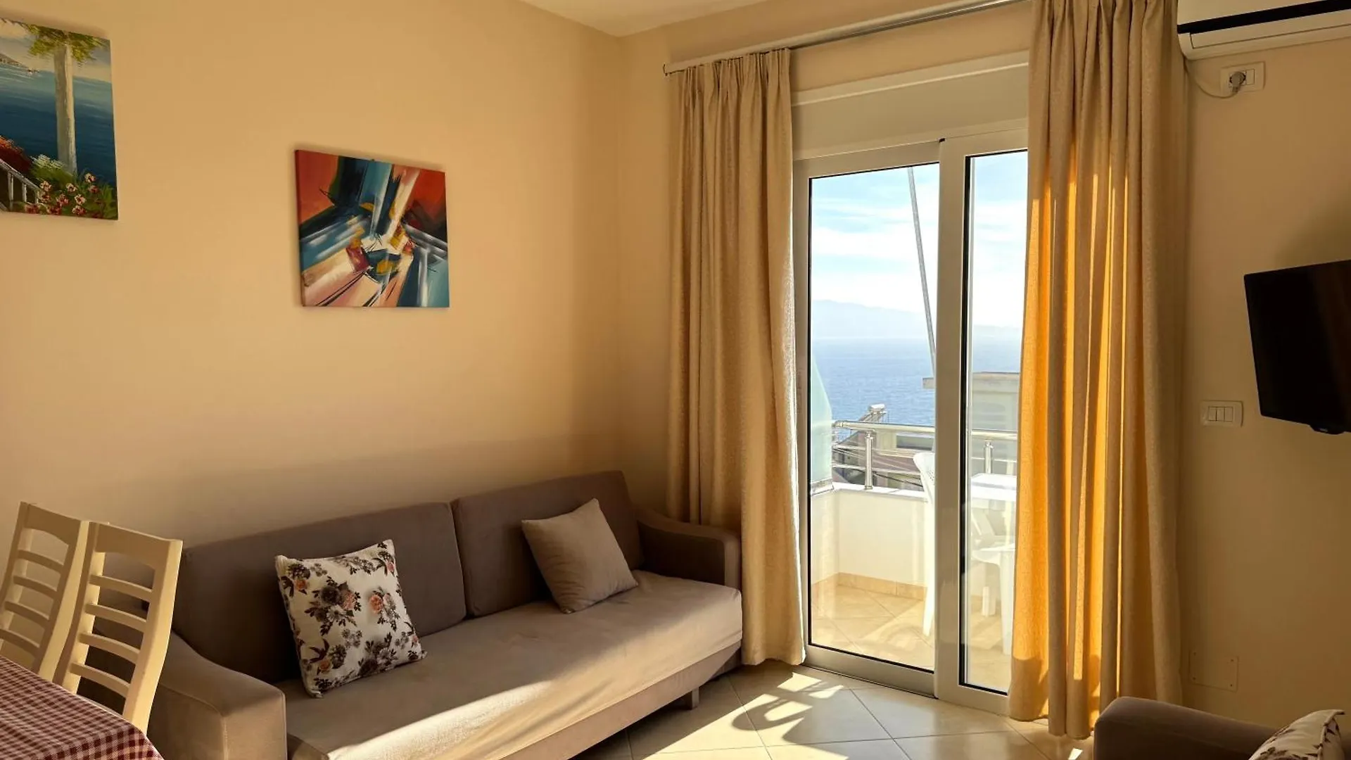 Apartment Vila Majola Sarande Albania